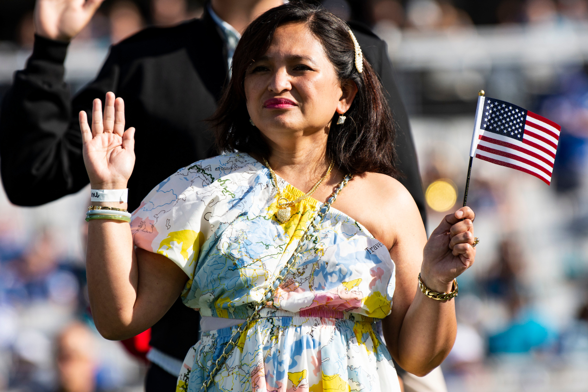 51 new Americans take the oath of citizenship at Jaguars game